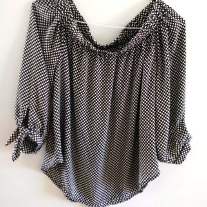 Adorable Polka Dot top sz XL